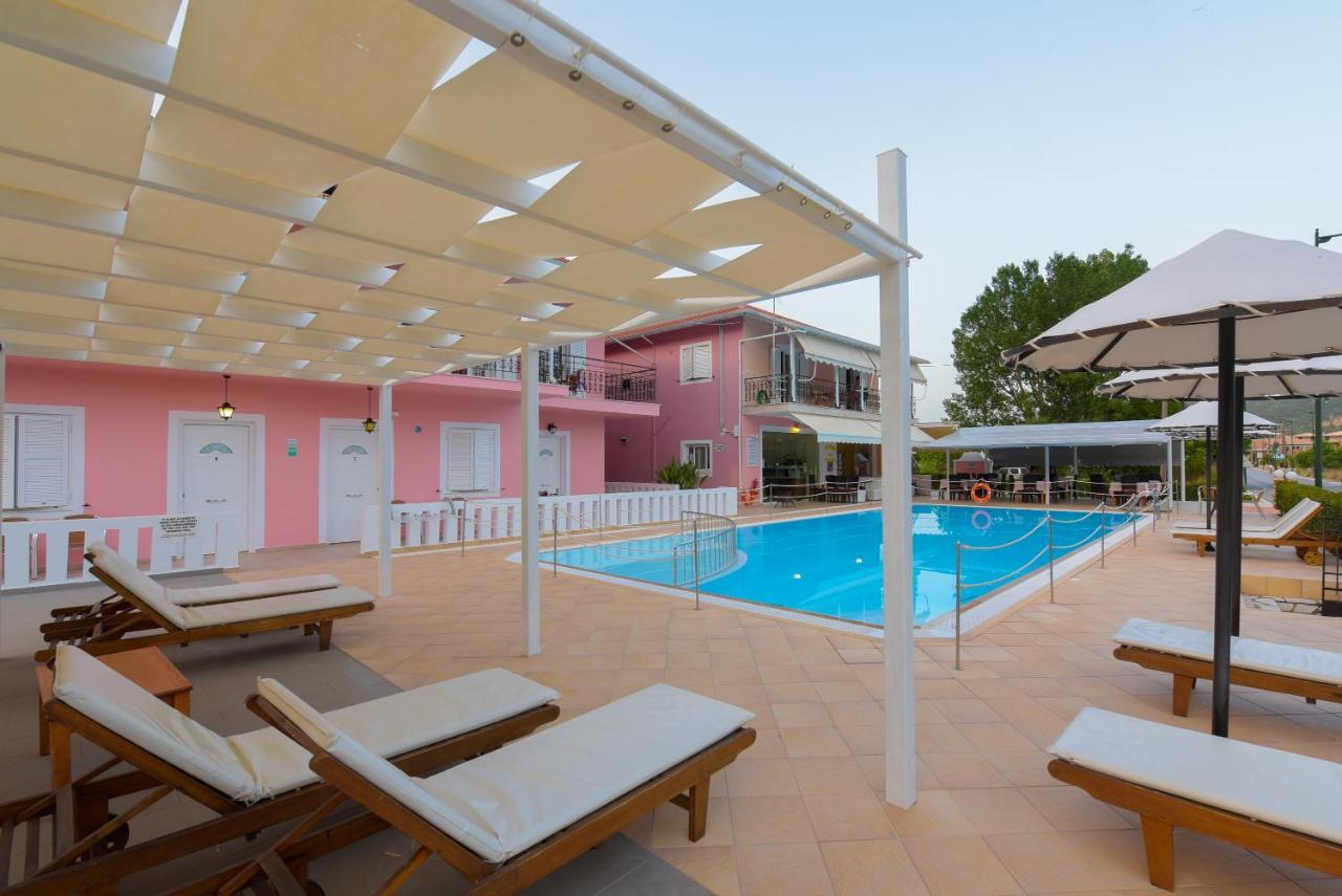 Xenia Apartments 바실리키 외부 사진